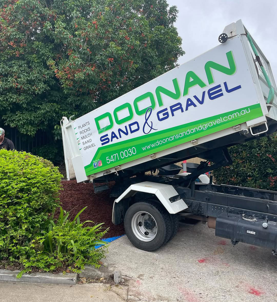 Doonan Sand & Gravel Product delivery options on the sunshine coast